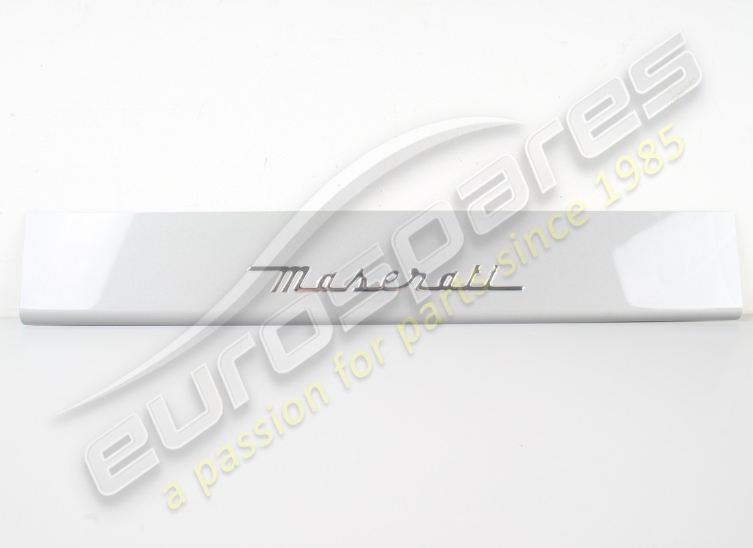 NEW MASERATI FRONT KICK PLATE. PART NUMBER 66518500 (1) new maserati front kick plate. part number 66518500 (1)