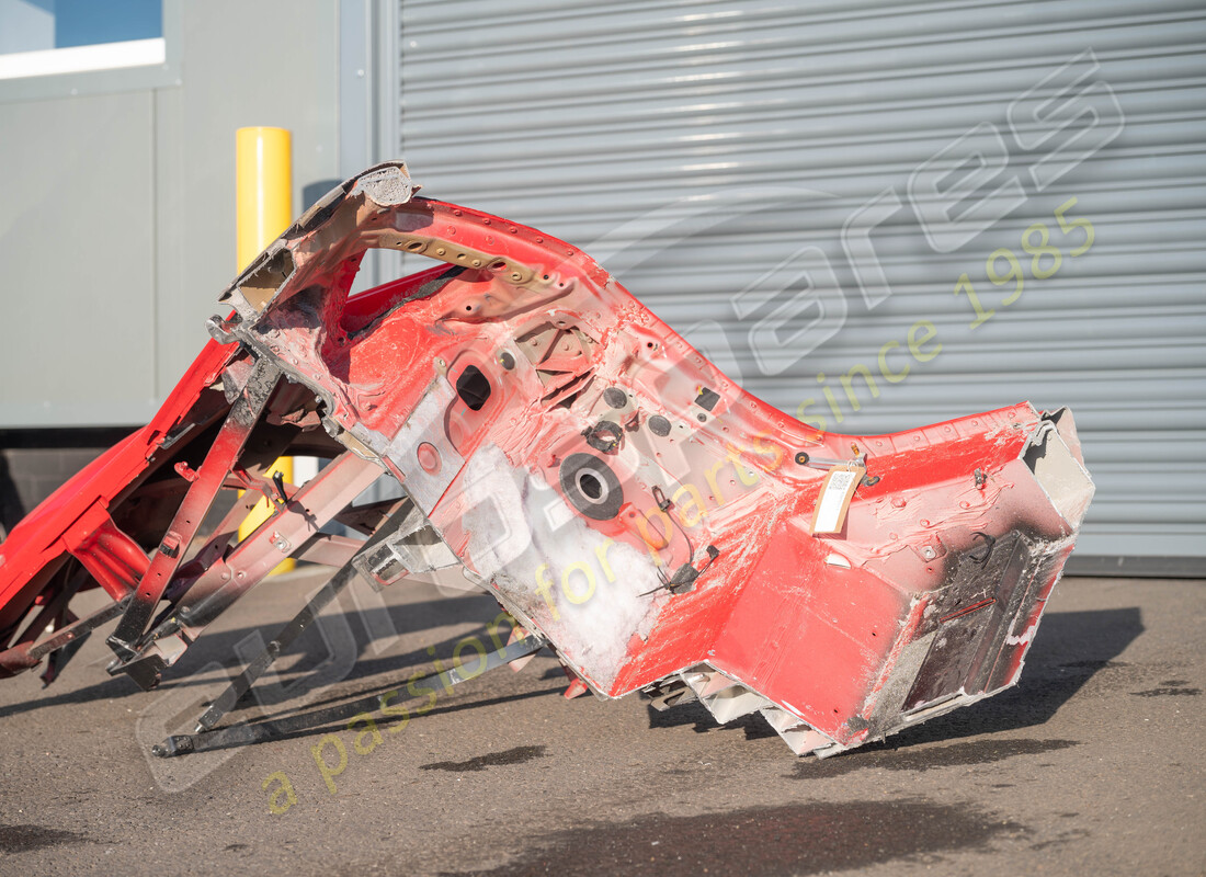NEW FERRARI LH FLANK. PART NUMBER 83816011 (5) new ferrari lh flank. part number 83816011 (5)