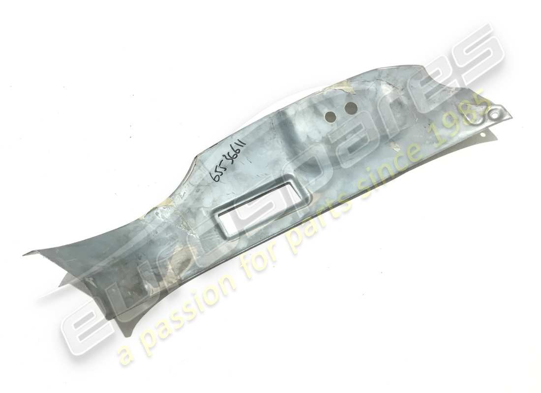 USED FERRARI RH STRIP COVER PLUS CATAPHO. PART NUMBER 65536611 (1) used ferrari rh strip cover plus catapho. part number 65536611 (1)