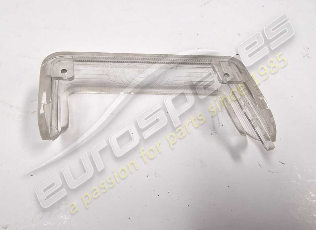 NEW FERRARI LHF SIDE LENS. PART NUMBER 205028 (5) new ferrari lhf side lens. part number 205028 (5)