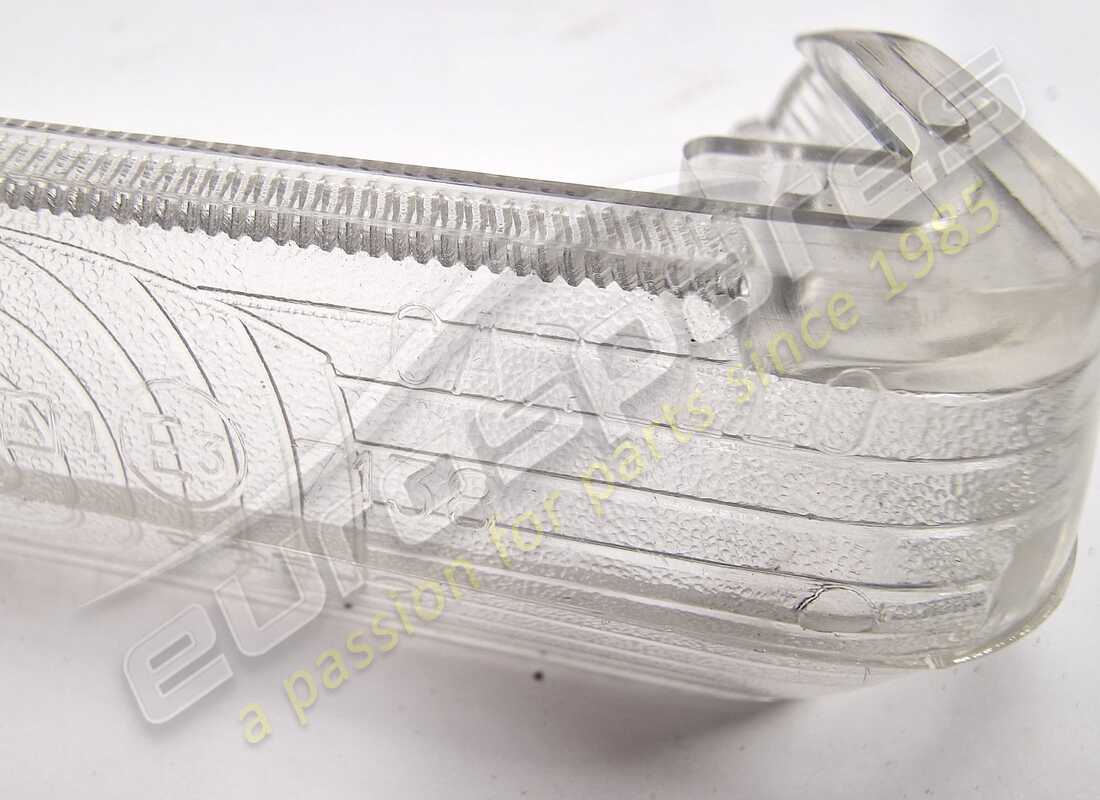 NEW FERRARI LHF SIDE LENS. PART NUMBER 205028 (4) new ferrari lhf side lens. part number 205028 (4)