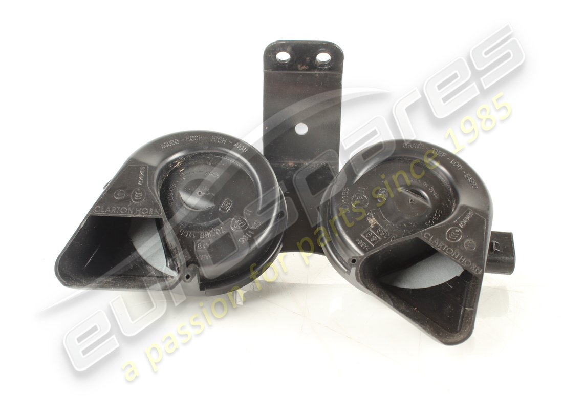 used lamborghini fanfare w.bracket. part number 470951206 (2)