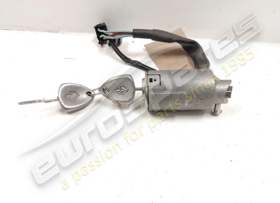 USED FERRARI LOCKS SET COMPLETED WITH STE. PART NUMBER 198908 (2) used ferrari locks set completed with ste. part number 198908 (2)