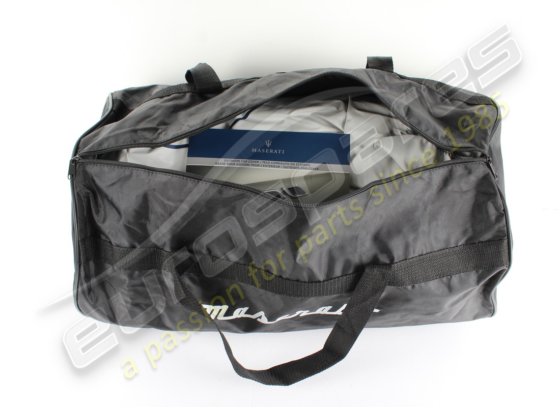 new maserati outer car cover. part number 940000284 (2)