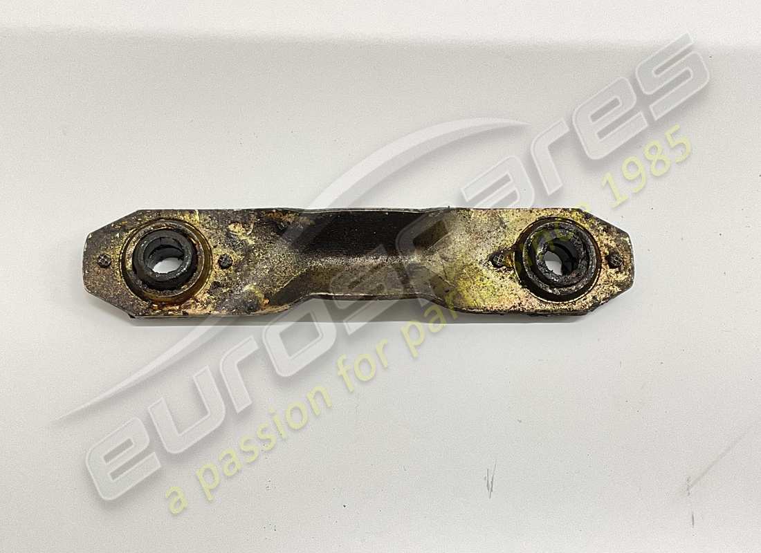 USED FERRARI LEVER. PART NUMBER 40083107 (2) used ferrari lever. part number 40083107 (2)