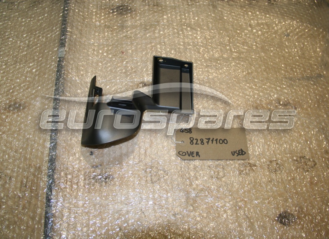 used ferrari lower central cover rhd part number 82871100 (1)