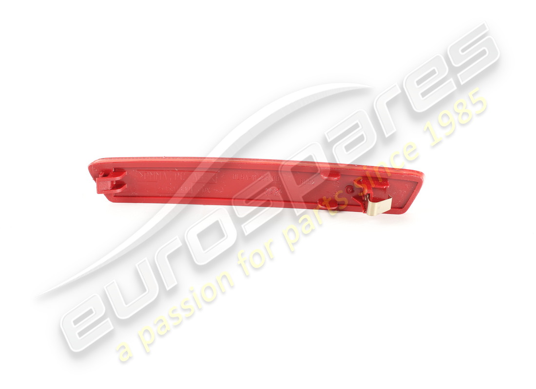 new maserati rh retroreflector. part number 675000321 (2)