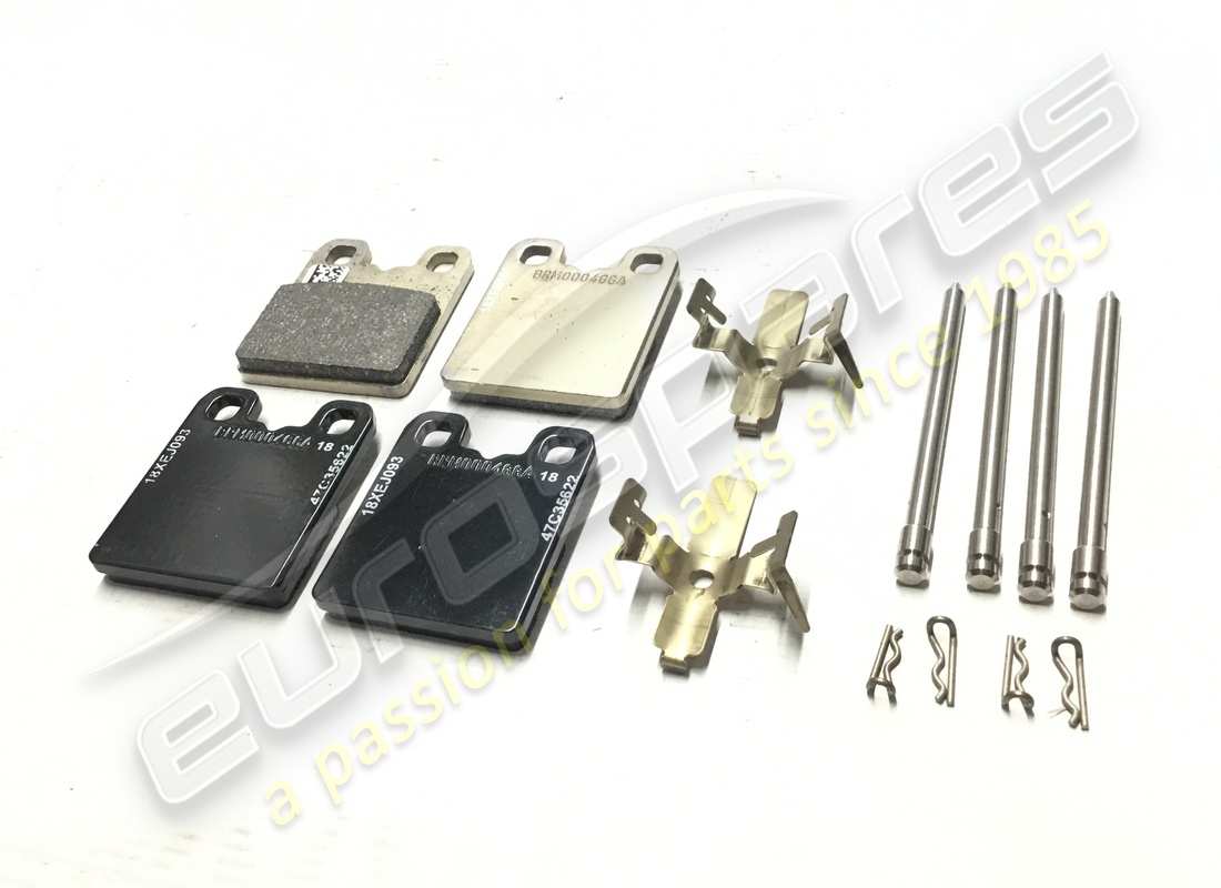 NEW FERRARI SET OF EPB PADS. PART NUMBER 70004343 (1) new ferrari set of epb pads. part number 70004343 (1)