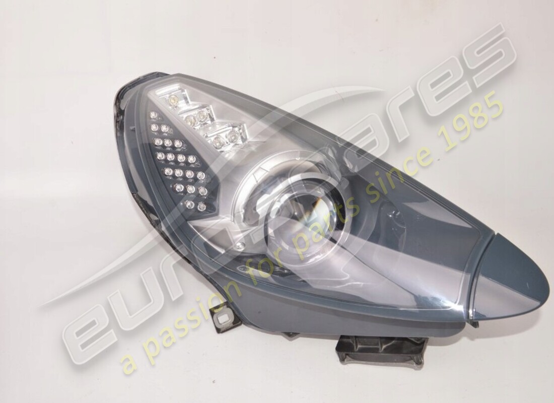 NEW FERRARI RH FRONT HEADLIGHT. PART NUMBER 226434 (1) new ferrari rh front headlight. part number 226434 (1)