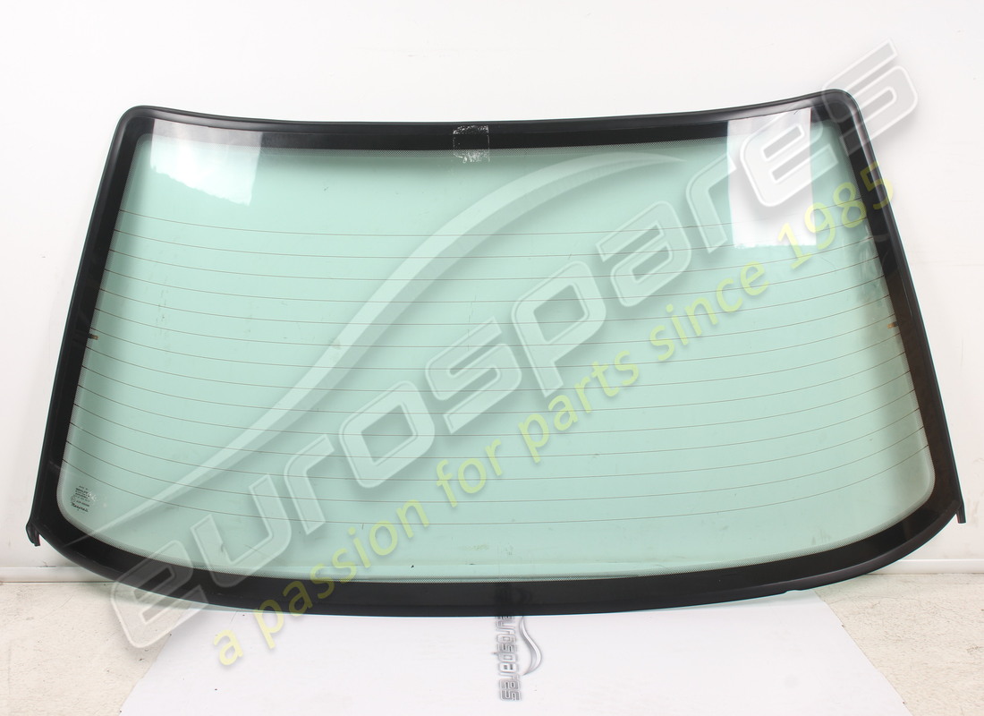 NEW MASERATI REAR WINDOW GLASS. PART NUMBER 377780077 (1) new maserati rear window glass. part number 377780077 (1)