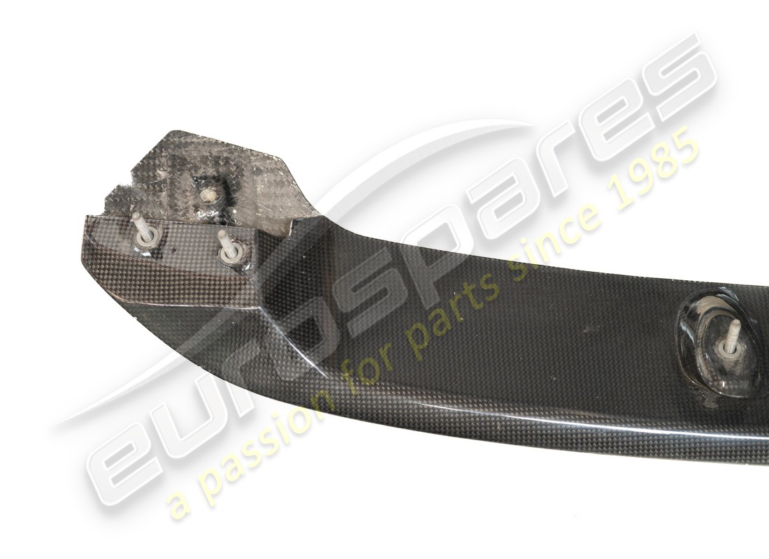 USED FERRARI CARBON FIBER FRONT SPOILER. PART NUMBER 81866900 (4) used ferrari carbon fiber front spoiler. part number 81866900 (4)