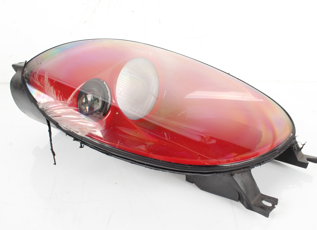 USED Ferrari RH HEAD LAMP UNIT . PART NUMBER 65097251 (1)