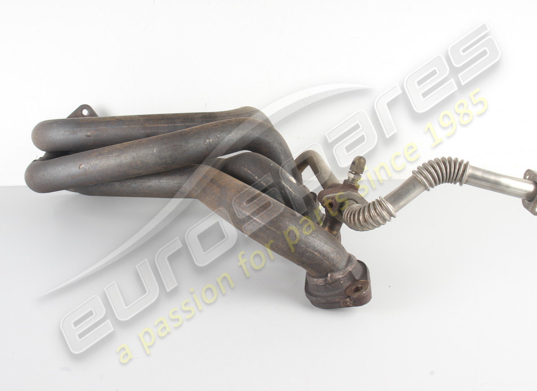 used maserati complete rh exhaust manifold. part number 195117 (2)