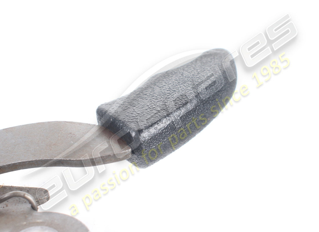 USED FERRARI LH BRACKET. PART NUMBER 62515100 (2) used ferrari lh bracket. part number 62515100 (2)