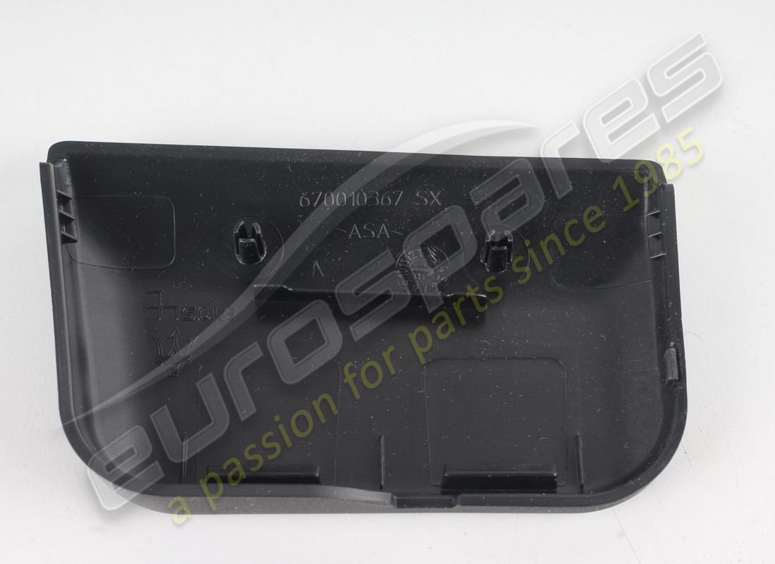 NEW MASERATI ACESS MOULDING. PART NUMBER 670013465 (2) new maserati acess moulding. part number 670013465 (2)