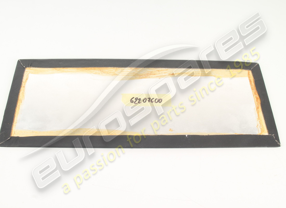 NEW FERRARI COVERED IN BLACK. PART NUMBER 62207600 (3) new ferrari covered in black. part number 62207600 (3)