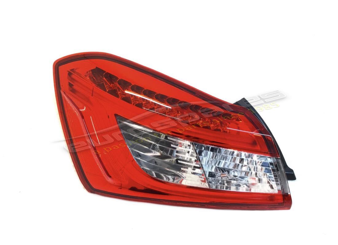 NEW MASERATI LH REAR LIGHT FIXED SIDE. PART NUMBER 670107150 (1) new maserati lh rear light fixed side. part number 670107150 (1)