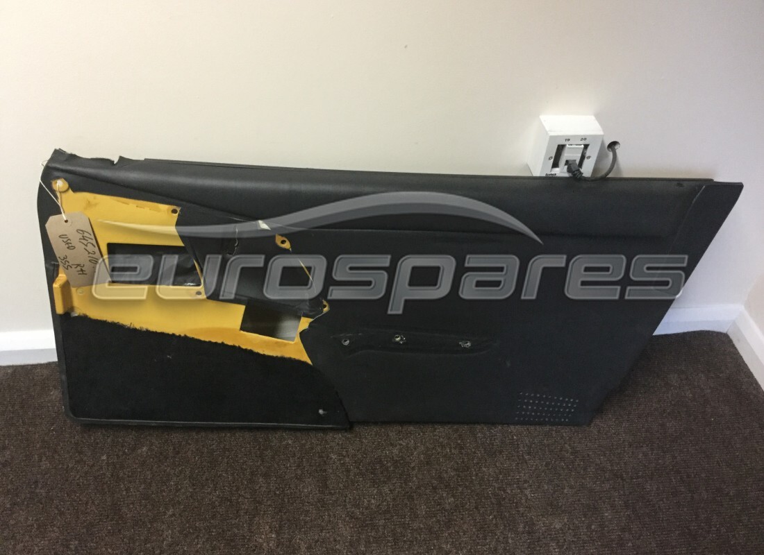 USED Ferrari COMPLETE RH DOOR PANEL . PART NUMBER 645210.. (1)