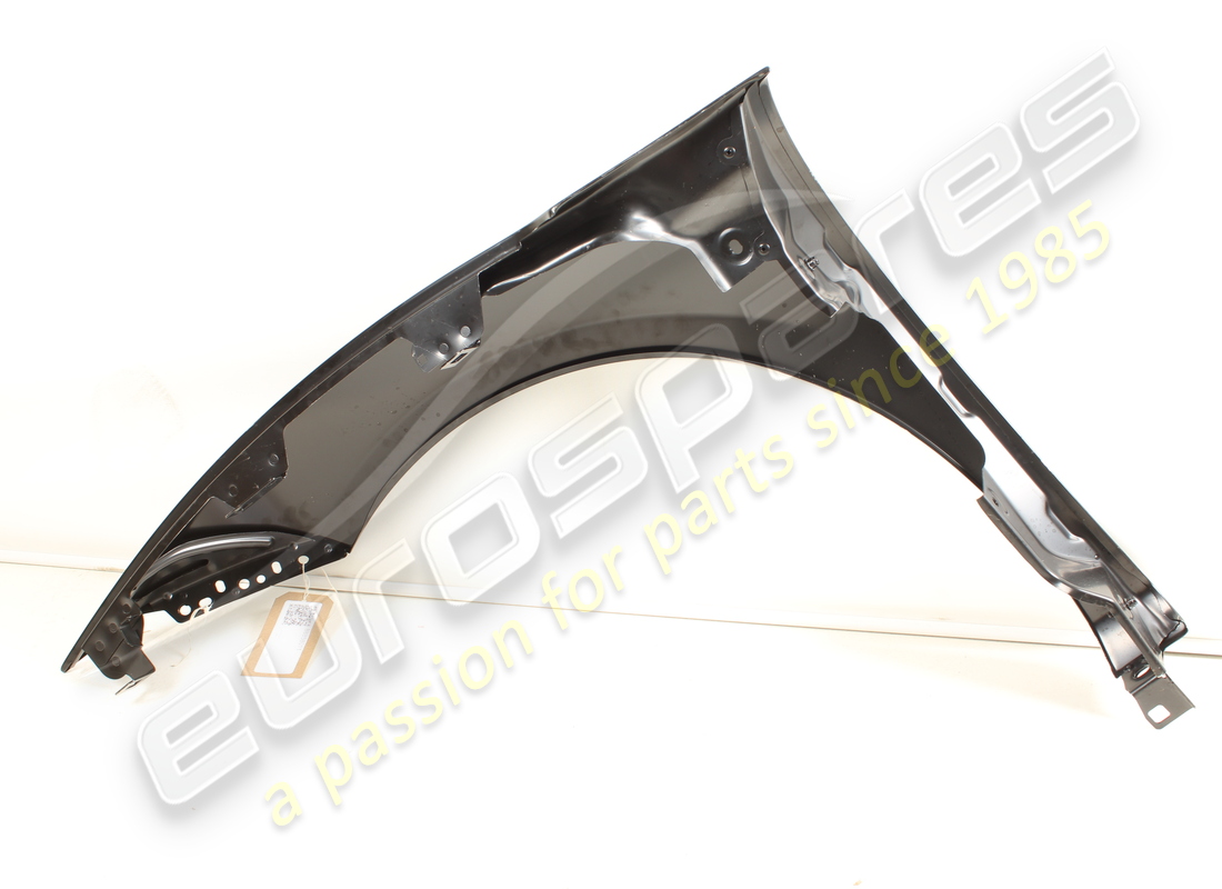 new ferrari front rh fender. part number 88858011 (2)