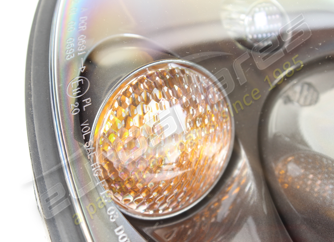 NEW FERRARI RH HEADLAMP UNIT. PART NUMBER 72196896 (3) new ferrari rh headlamp unit. part number 72196896 (3)