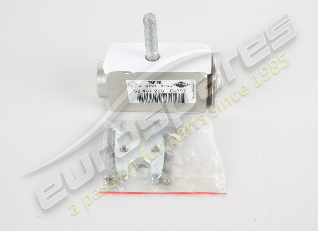NEW FERRARI SERVICE KIT TXV. PART NUMBER 82073600 (3) new ferrari service kit txv. part number 82073600 (3)