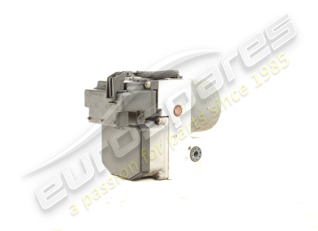 used maserati abs / asr hydraulic unit. part number 186038 (2)