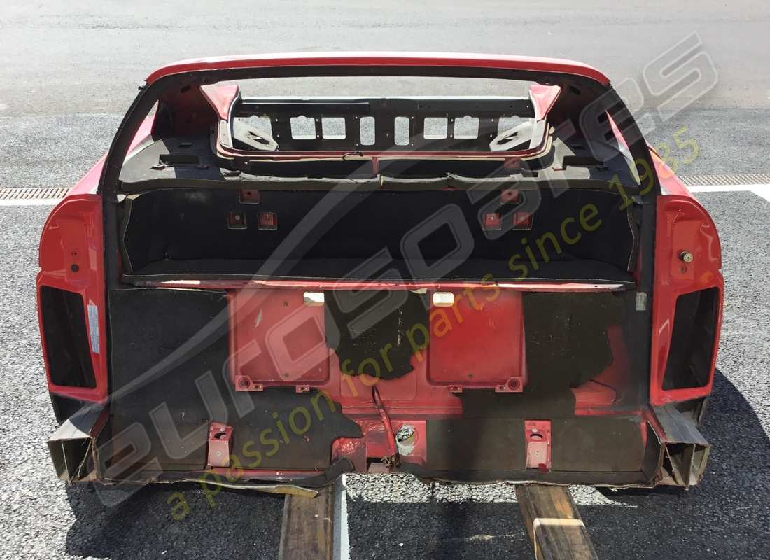 USED FERRARI FERRARI 348 TS REAR END ASSEMBLY. PART NUMBER 62077900 (5) used ferrari ferrari 348 ts rear end assembly. part number 62077900 (5)