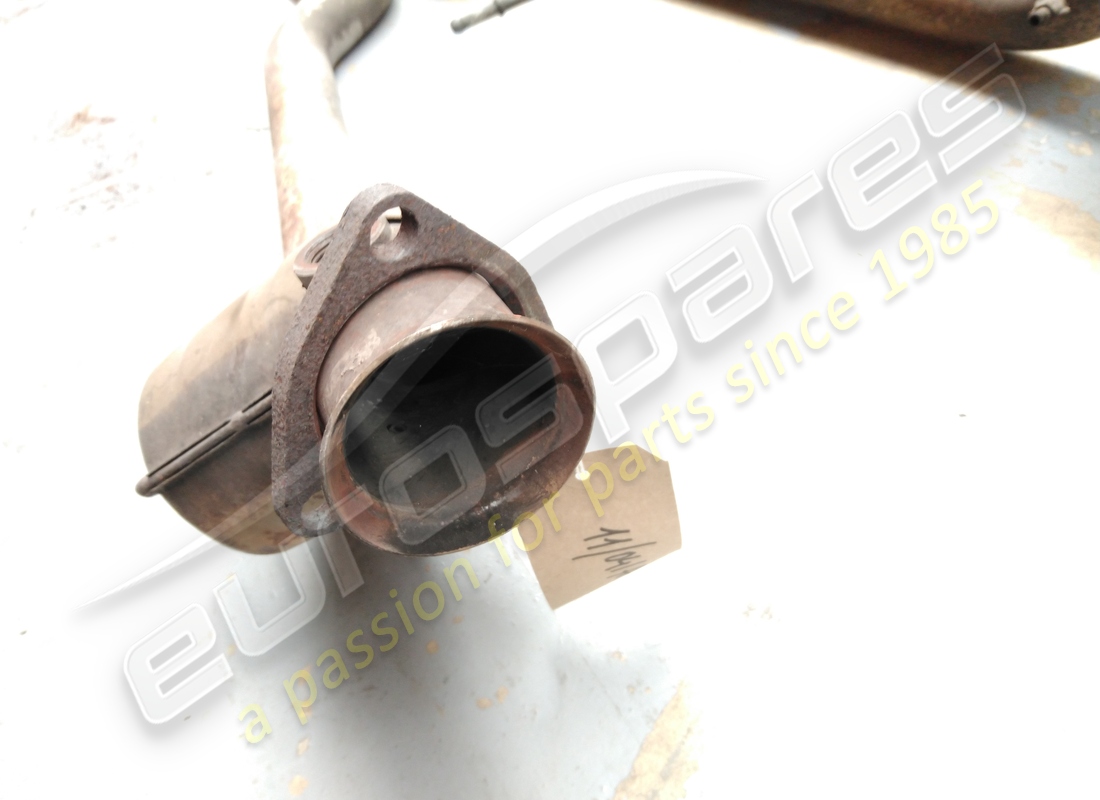 USED MASERATI MANIFOLD W/ PRECAT. AND CATA. PART NUMBER 389000104 (4) used maserati manifold w/ precat. and cata. part number 389000104 (4)