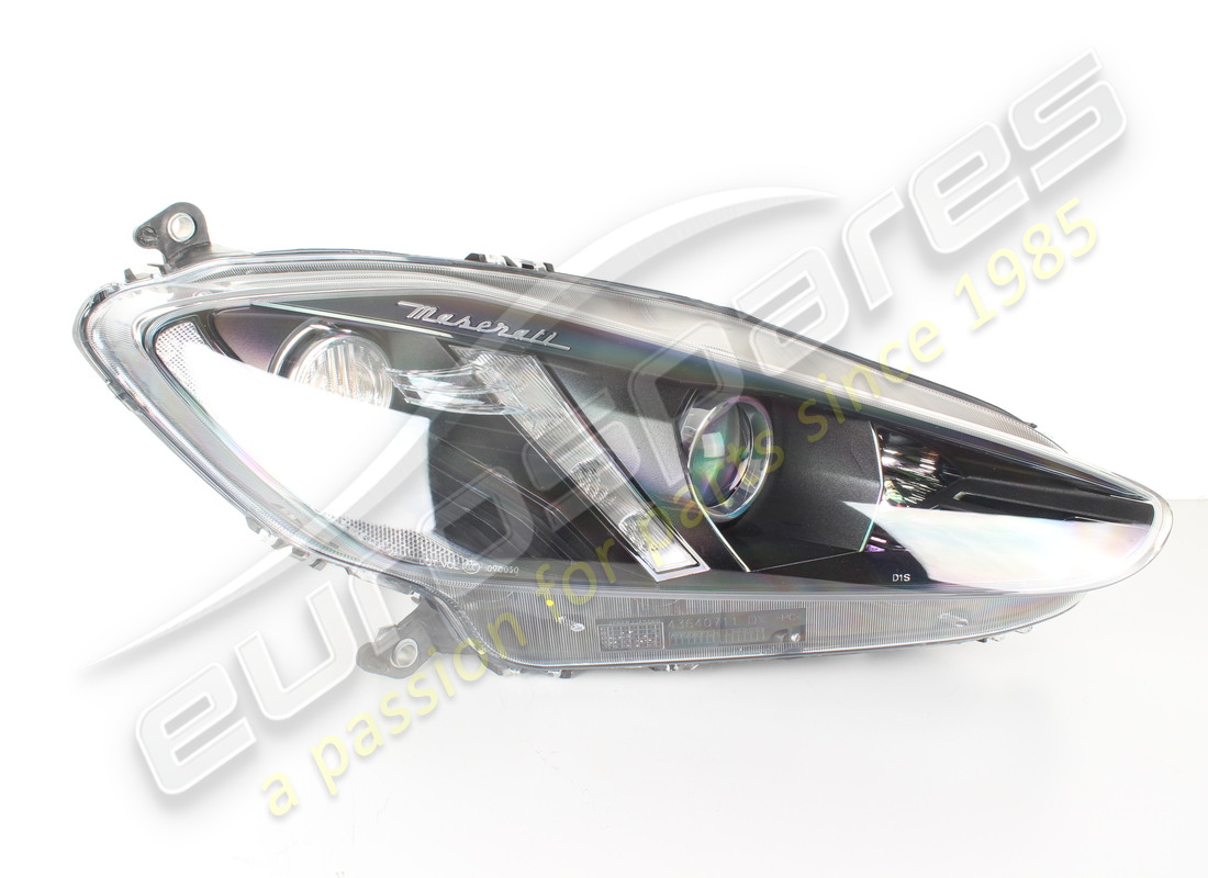 NEW MASERATI RH HEADLIGHT (BLACK FRAME). PART NUMBER 350571 (2) new maserati rh headlight (black frame). part number 350571 (2)