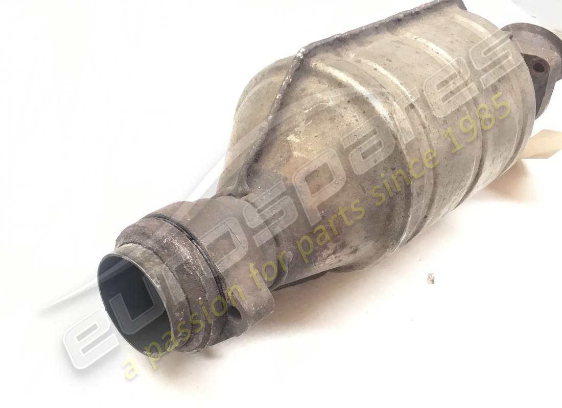 USED FERRARI EXHAUST PRE SILENCER STRAIGHT THROUGH. PART NUMBER 143871 (2) used ferrari exhaust pre silencer straight through. part number 143871 (2)