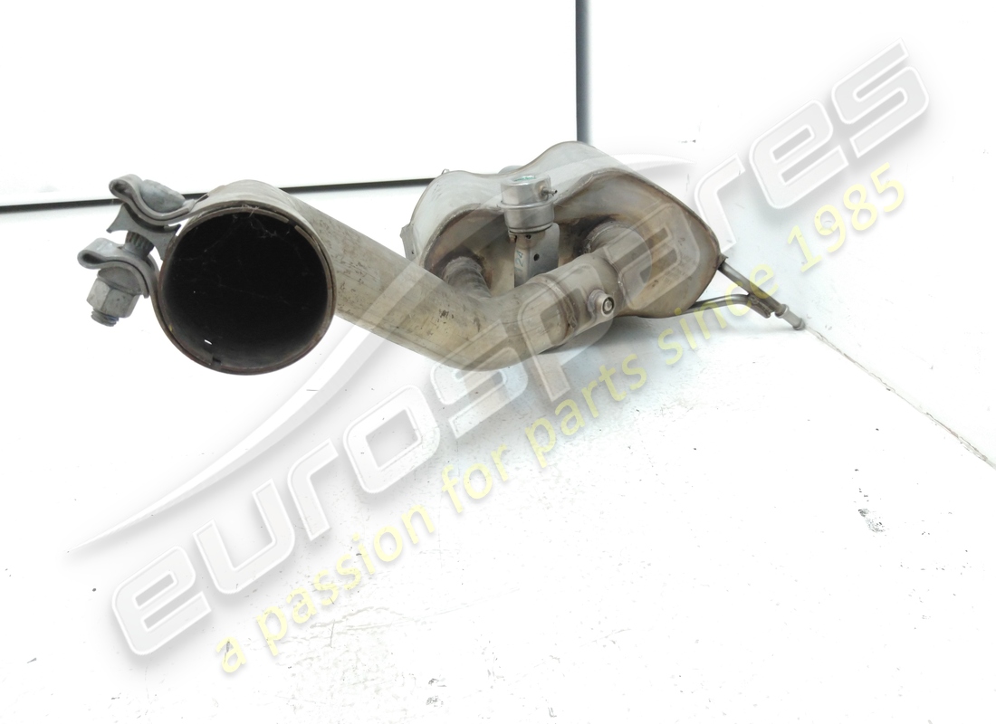 NEW MASERATI LH REAR SILENCER. PART NUMBER 257204 (3) new maserati lh rear silencer. part number 257204 (3)
