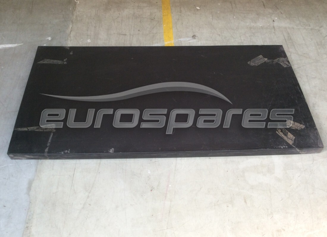 new ferrari boot lid. part number 2553400406 (1)