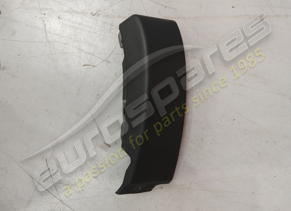 USED Ferrari RH LATERAL END PANEL . PART NUMBER 87218200 (1)