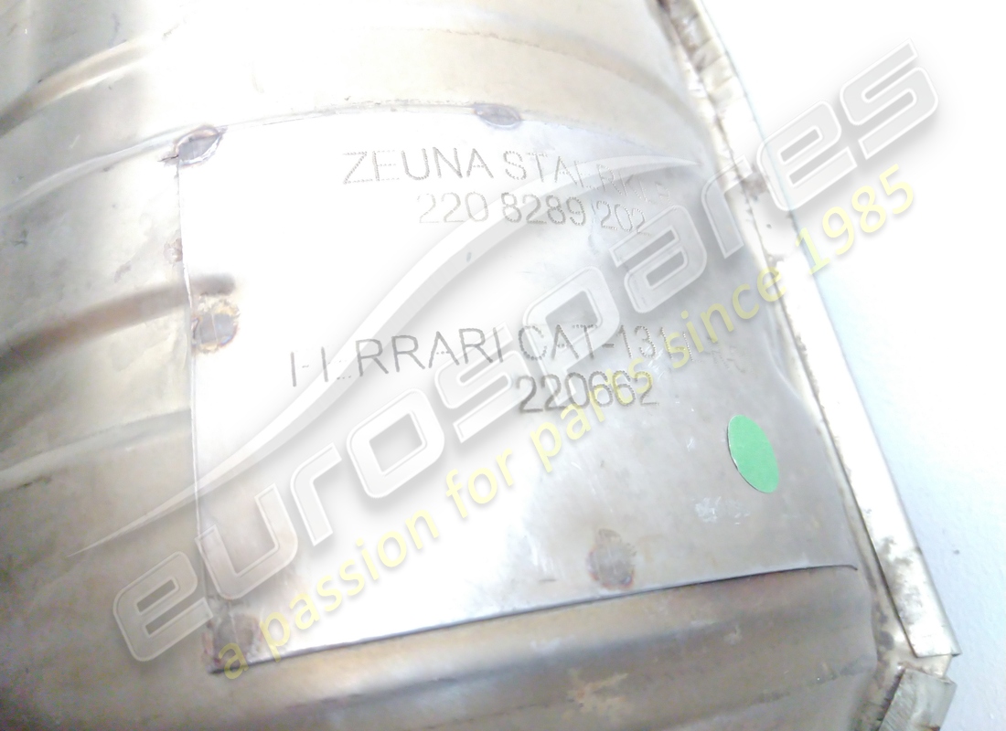 NEW FERRARI RH CATALYST. PART NUMBER 216241 (3) new ferrari rh catalyst. part number 216241 (3)
