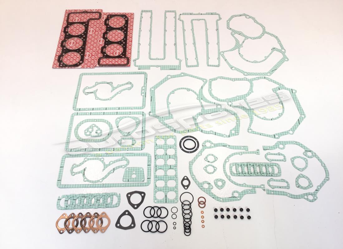 NEW FERRARI ENGINE GASKET SET. PART NUMBER 95100122 (1) new ferrari engine gasket set. part number 95100122 (1)