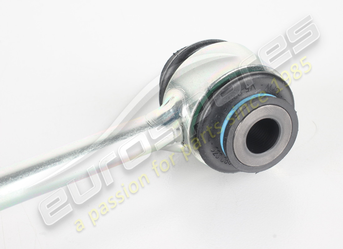 NEW MASERATI RIGHT ARB LINK. PART NUMBER 670038693 (3) new maserati right arb link. part number 670038693 (3)