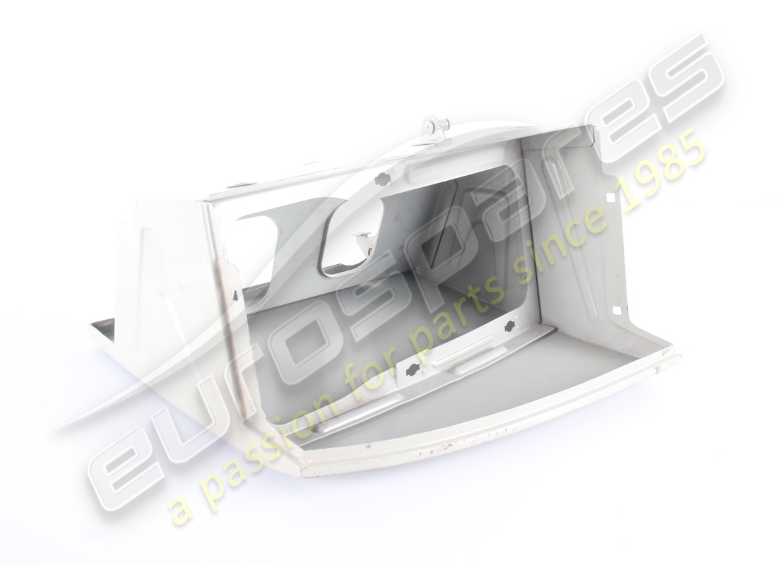 NEW FERRARI COMBINER FOR LH LIGHT. PART NUMBER 63501800 (3) new ferrari combiner for lh light. part number 63501800 (3)