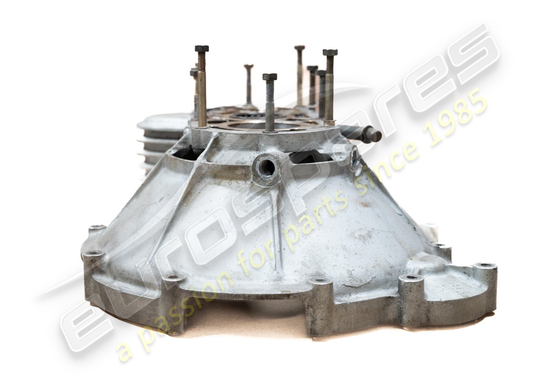 USED FERRARI CLUTCH HOUSING. PART NUMBER 126082 (2) used ferrari clutch housing. part number 126082 (2)