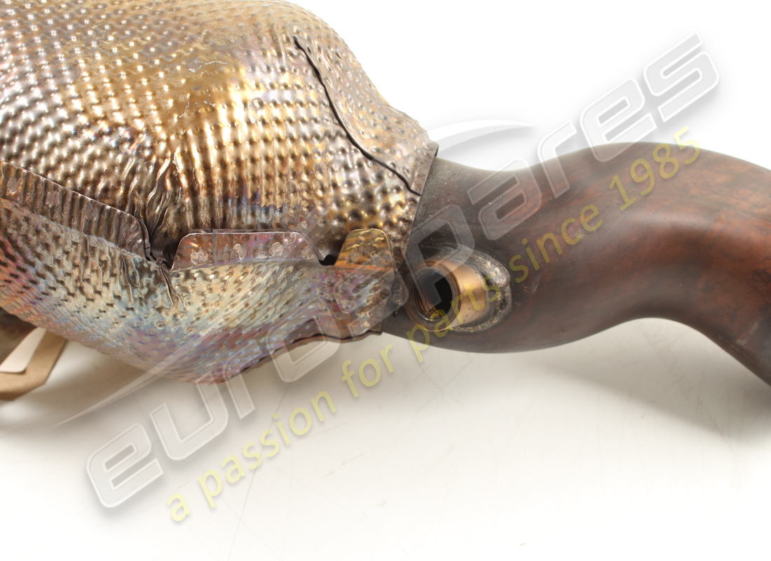 USED FERRARI COMPLETE LH CATALYTIC CONVERTER. PART NUMBER 952045 (2) used ferrari complete lh catalytic converter. part number 952045 (2)