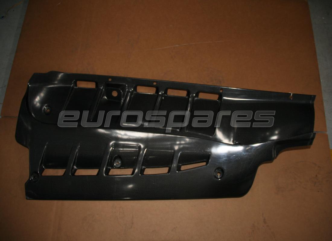 USED FERRARI RH FRONT PANEL -CARBON PAN. PART NUMBER 68445300 (1) used ferrari rh front panel -carbon pan. part number 68445300 (1)
