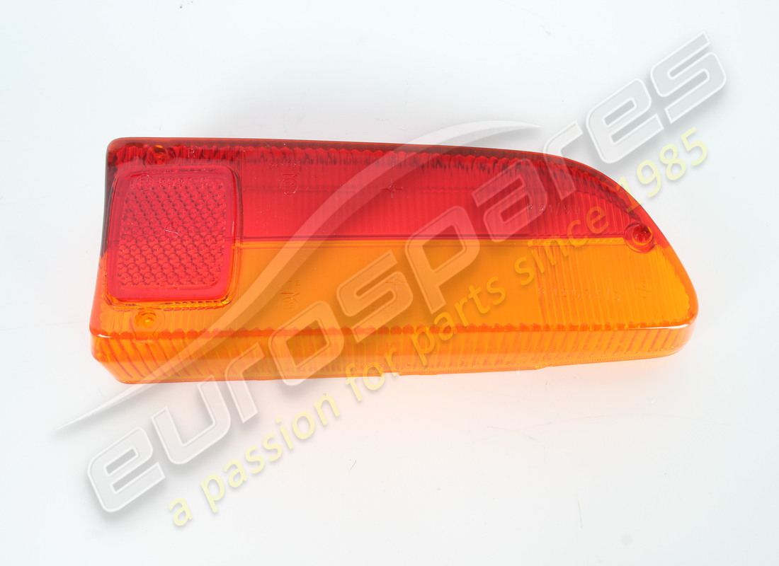 NEW EUROSPARES RHS REAR LIGHT LENS. PART NUMBER 12633D (1) new eurospares rhs rear light lens. part number 12633d (1)