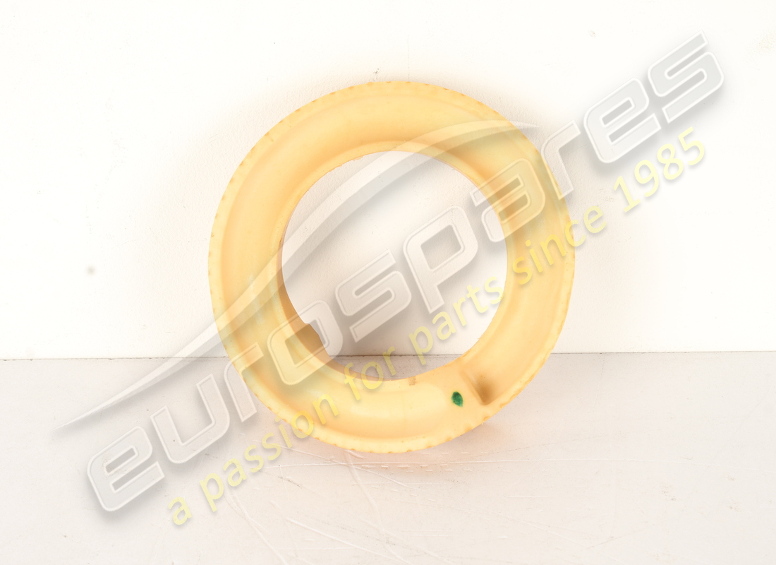 NEW PORSCHE SPRING. PART NUMBER 95833314900 (1) new porsche spring. part number 95833314900 (1)