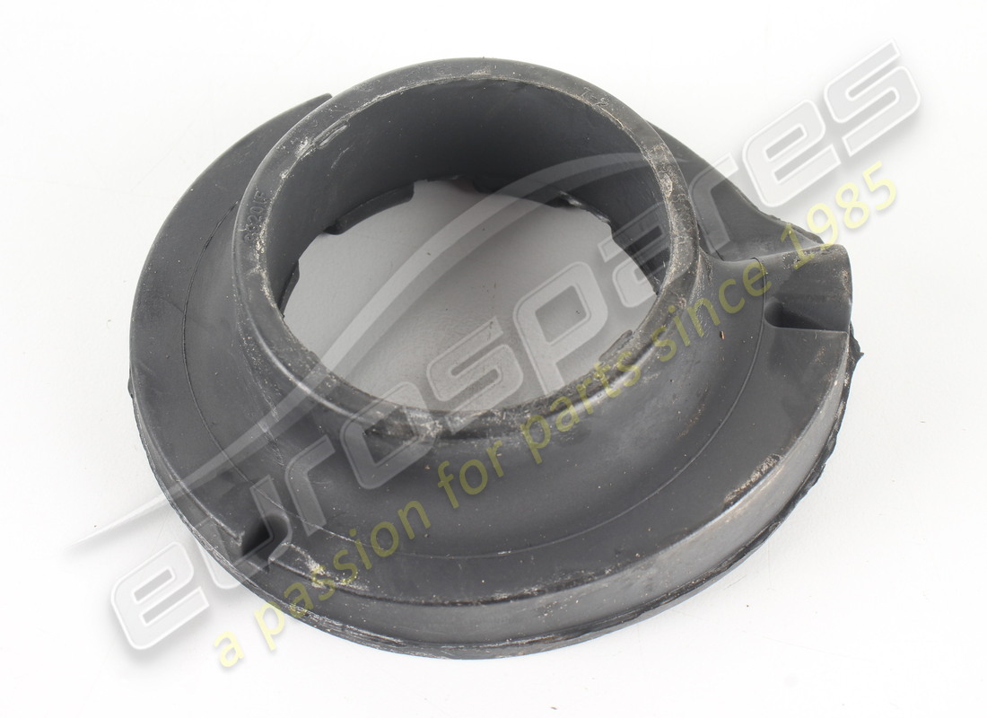 new maserati shock absorber lower ring. part number 675000035 (2)