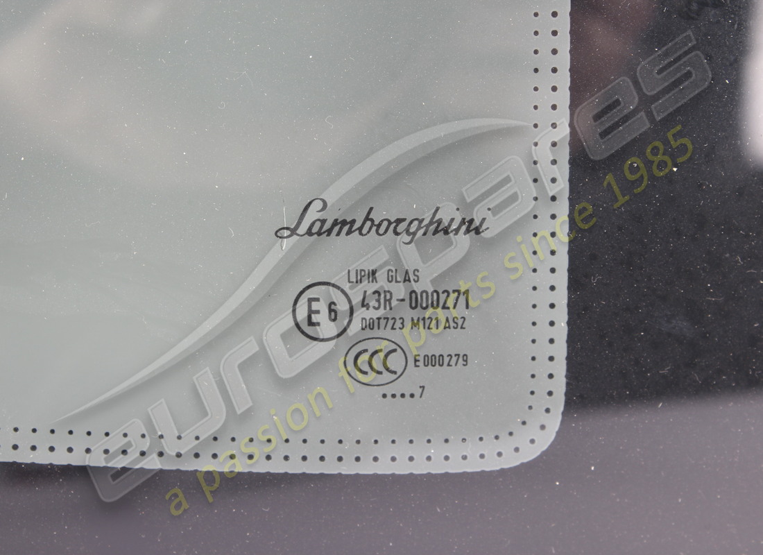 used lamborghini triangle window gl. part number 470845115a (2)