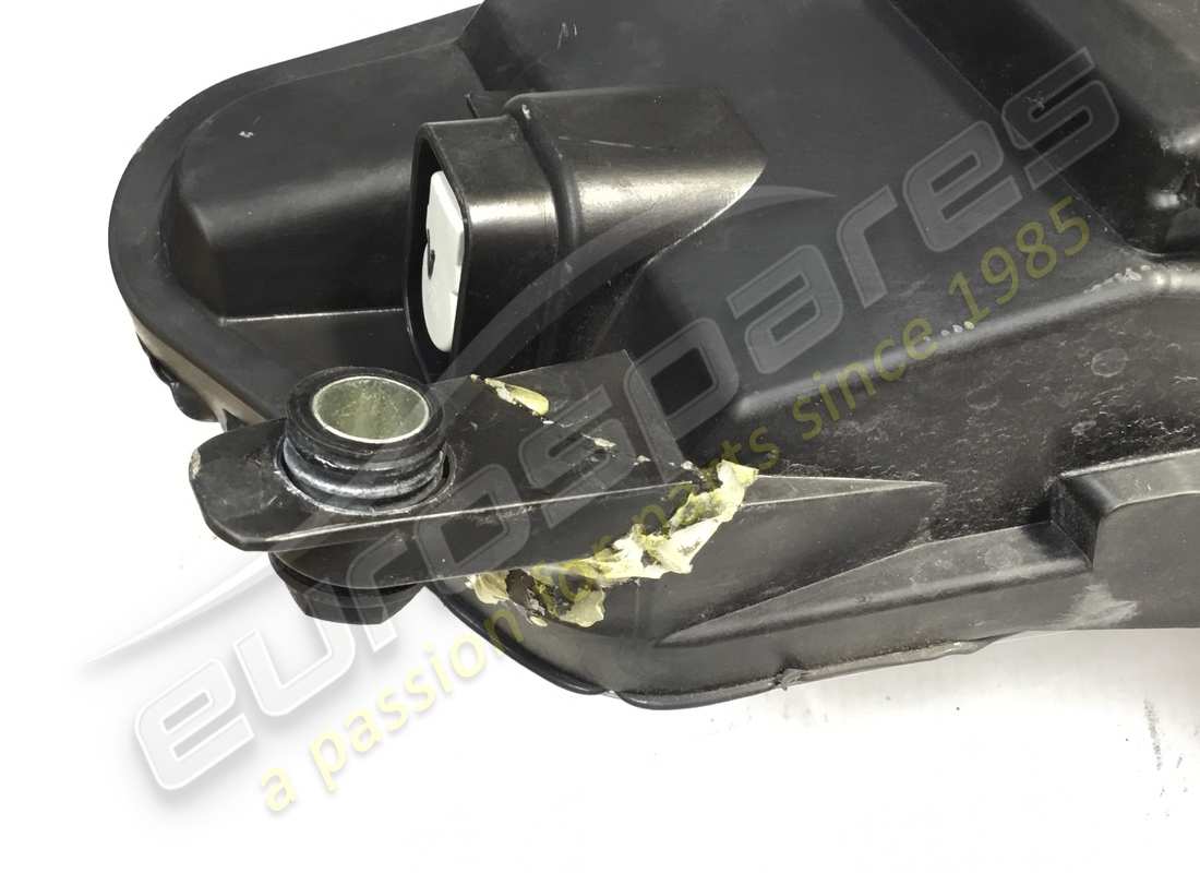 USED FERRARI RH BI-XENON HEADLIGHT AFS. PART NUMBER 329982 (3) used ferrari rh bi-xenon headlight afs. part number 329982 (3)