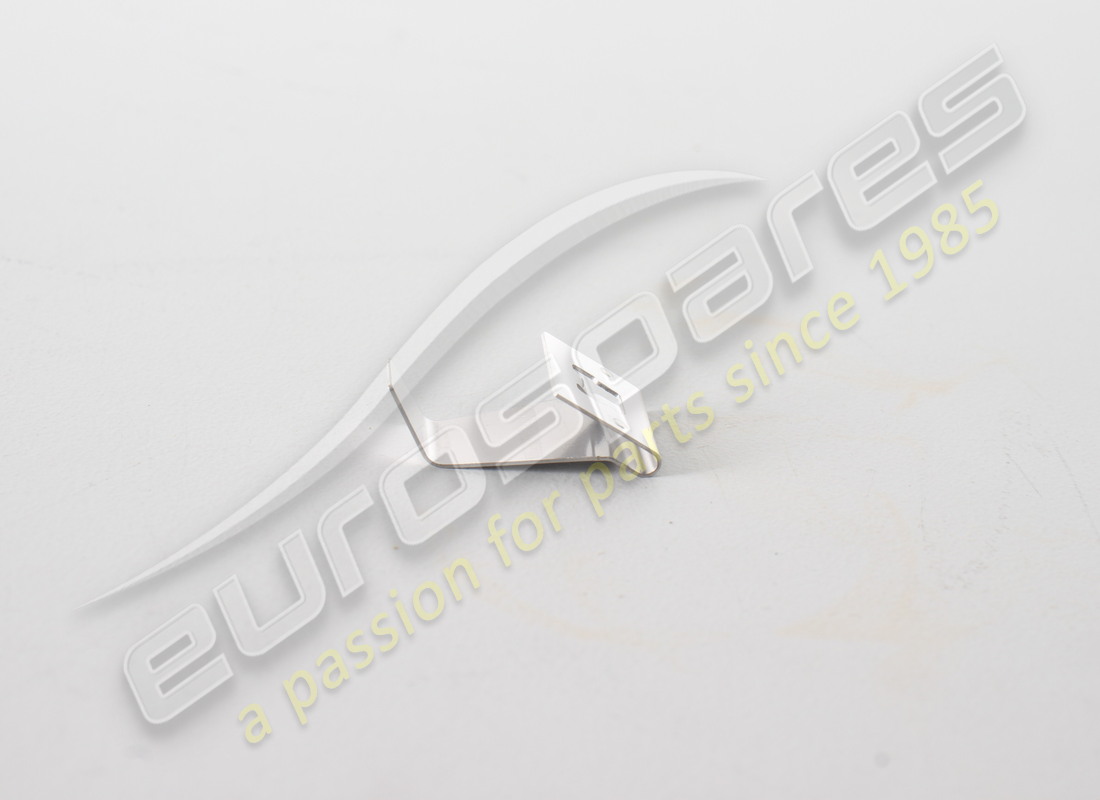 NEW PORSCHE SPRING CLIP. PART NUMBER 95B868771 (1) new porsche spring clip. part number 95b868771 (1)