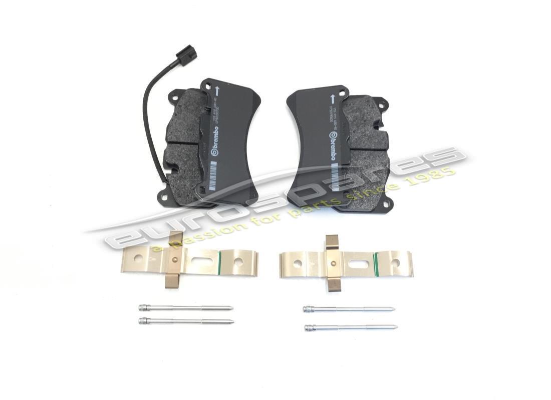 NEW MASERATI FRONT BRAKE PADS KIT. PART NUMBER 673012041 (1) new maserati front brake pads kit. part number 673012041 (1)