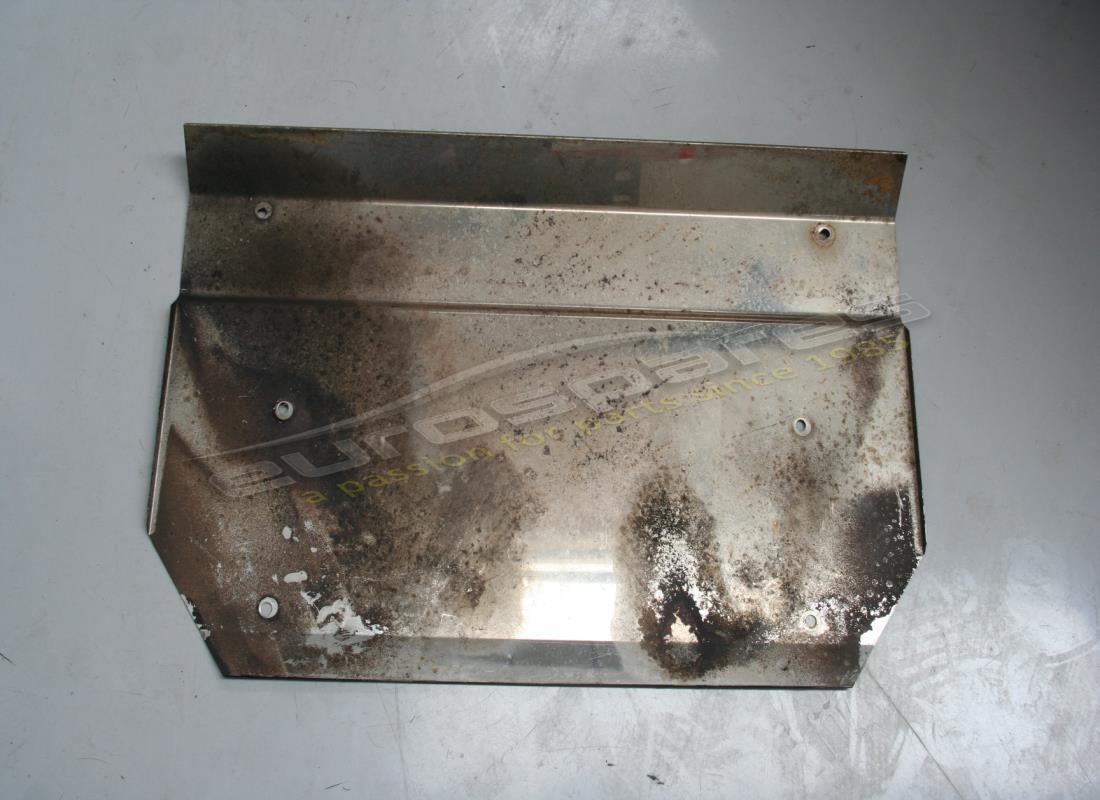 USED Ferrari SHIELD . PART NUMBER 128711 (1)