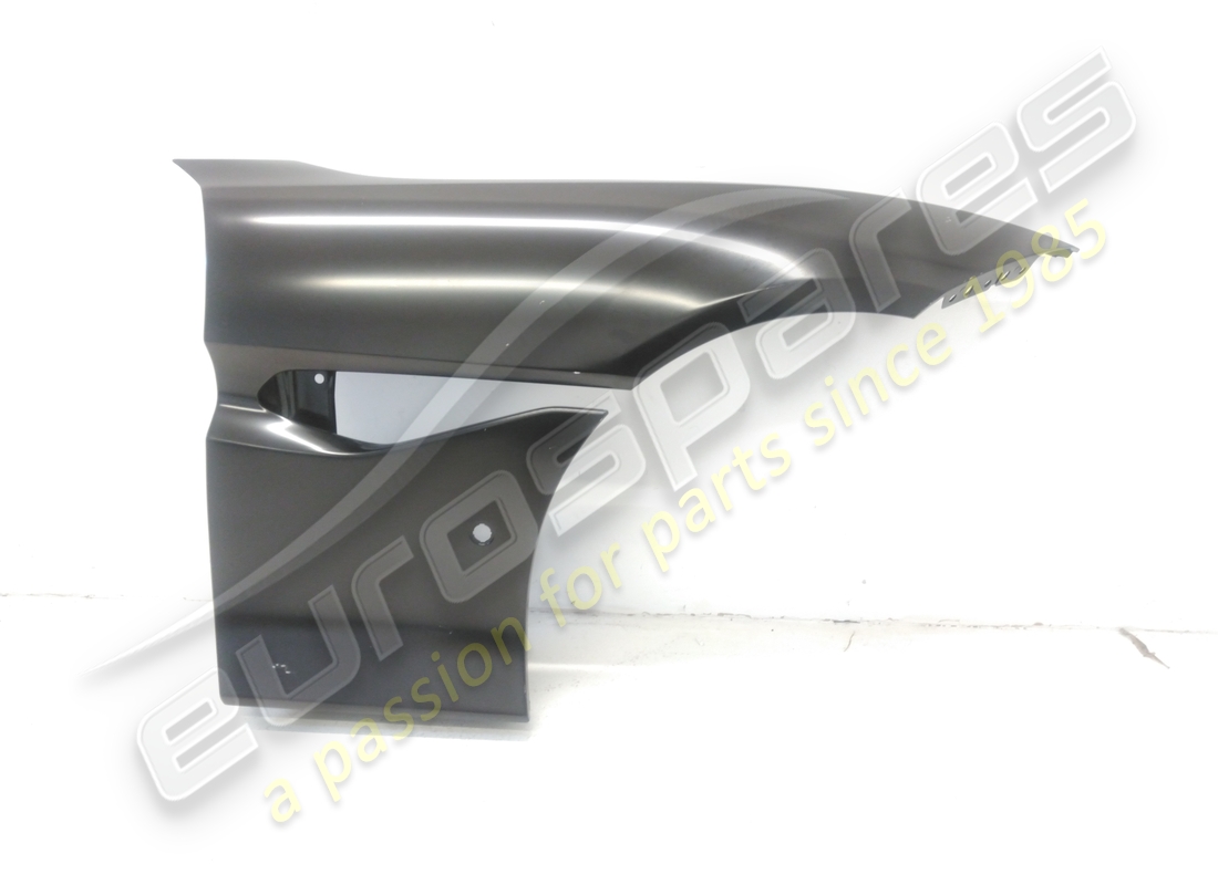 NEW FERRARI FRONT RH FENDER. PART NUMBER 88748311 (1) new ferrari front rh fender. part number 88748311 (1)