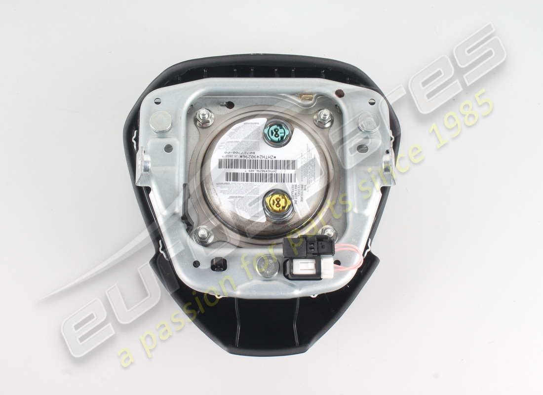 NEW MASERATI DRIVER MODULE AIR BAG BLACK. PART NUMBER 670080501 (2) new maserati driver module air bag black. part number 670080501 (2)